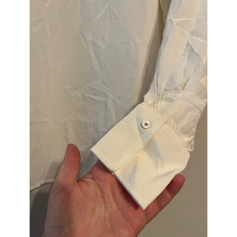 Everlane THE HENLEY SHIRT IN WASHABLE SILK Size 2 *flaw - Picture 6 of 10